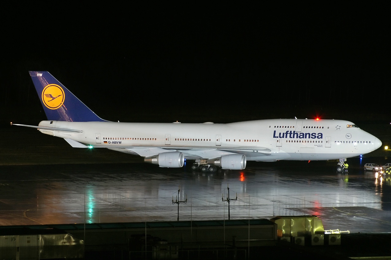 A3 Boeing 747-430, Lufthansa