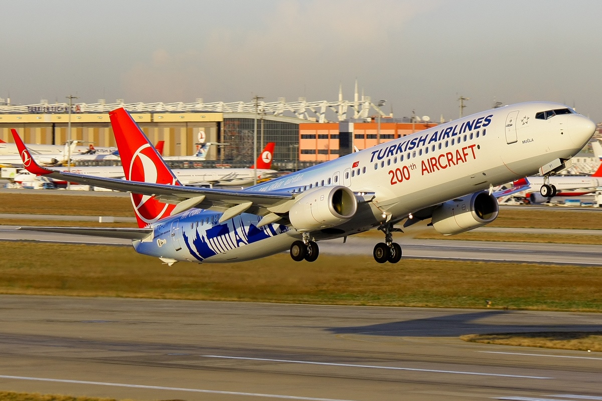 AD4 Boeing 737-9F2(ER), Turkish Airlines
