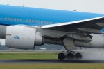 Hlavní podvozek Boeingu 777